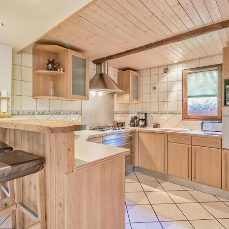 Chalet Joe Au Centre De - Homebooker Chalet
